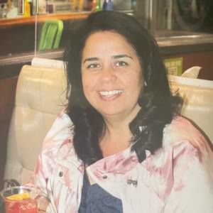 Meet your Posher, Reyna